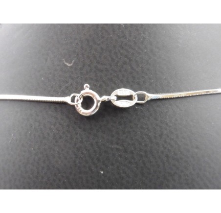Zilveren hanger met paarse zirkonia en collier
