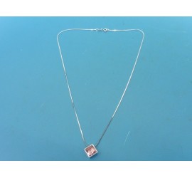 Zilveren hanger met paarse zirkonia en collier