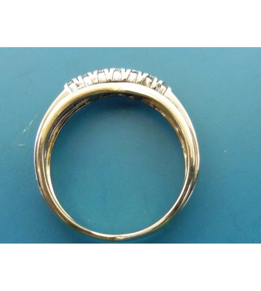 Gouden damesring met briljant