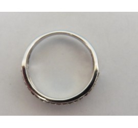Wit gouden damesring met briljant