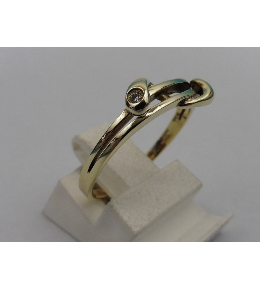 Gouden damesring met briljant