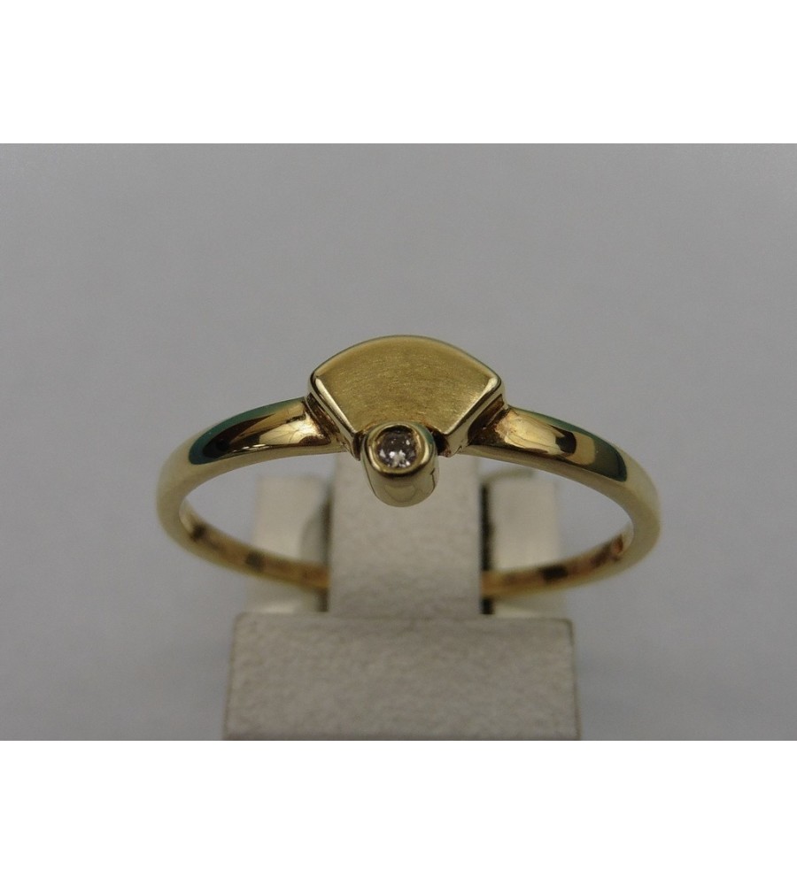 Gouden damesring met briljant