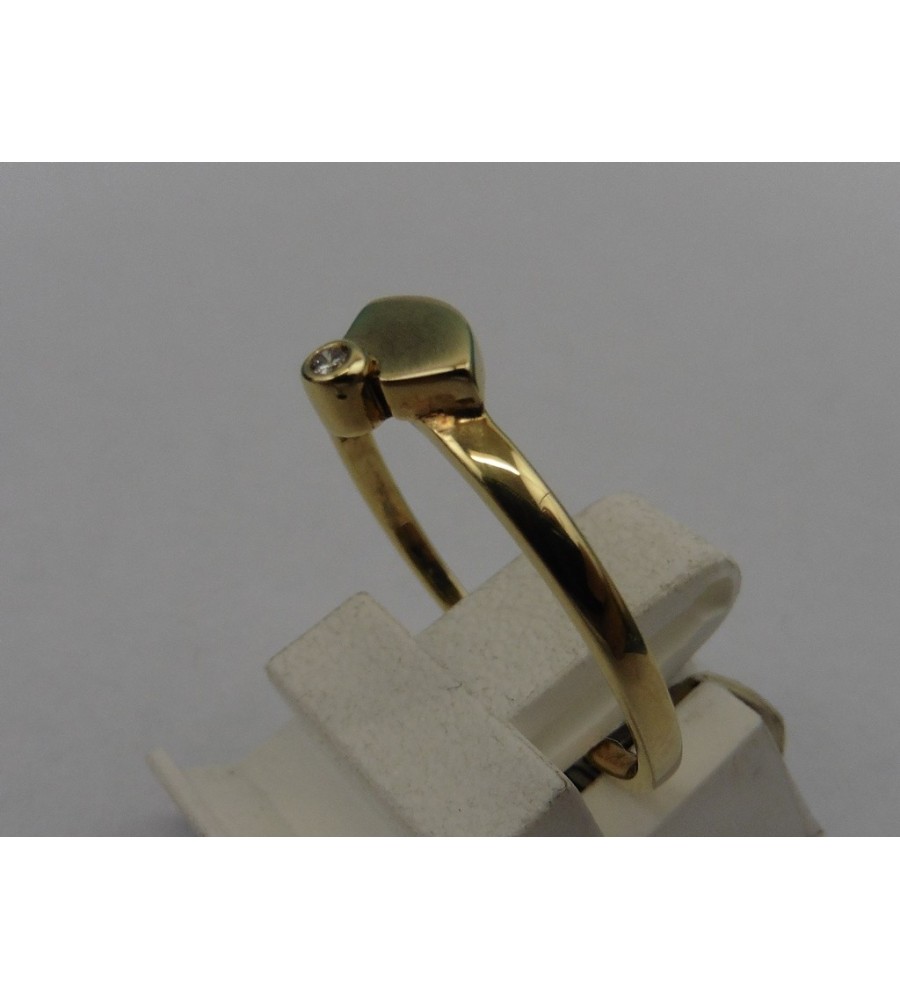 Gouden damesring met briljant