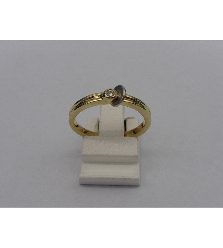 Gouden damesring met briljant
