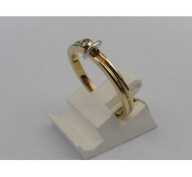 Gouden damesring met briljant
