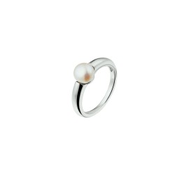 Zilveren ring met parel