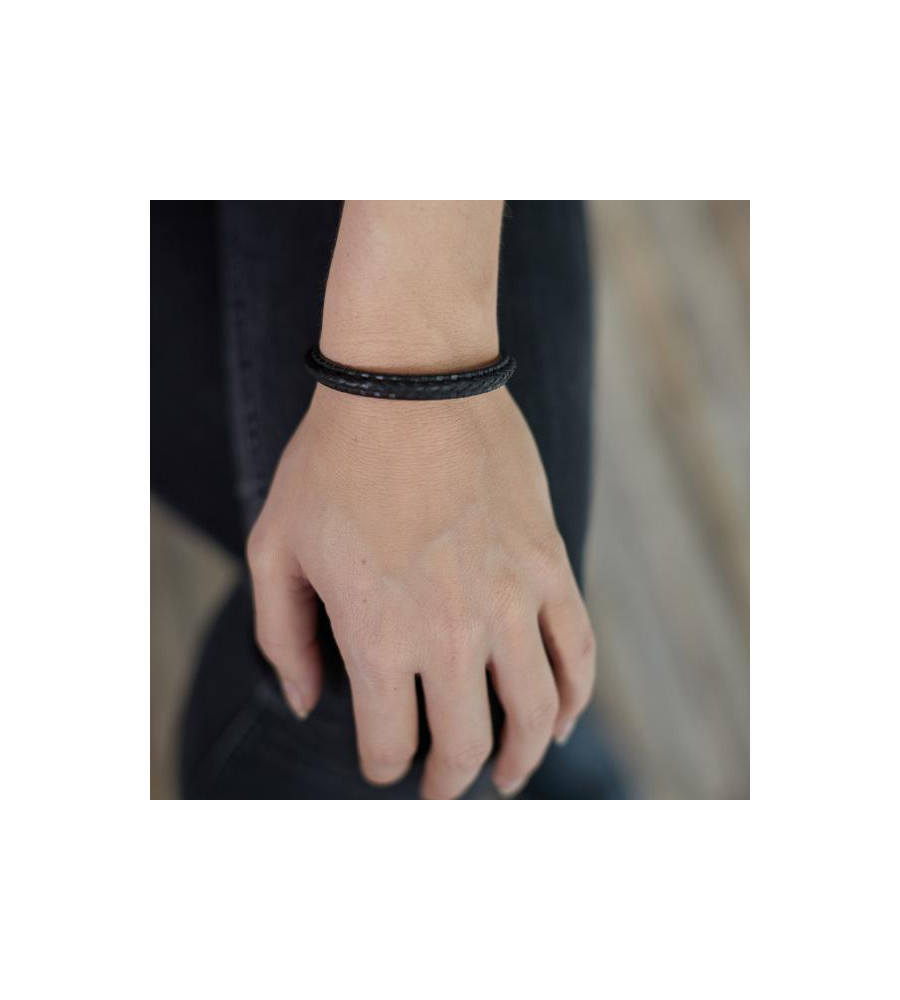 Silk leren armband met zilveren sluiting 171BLK Silk leren armband met zilveren sluiting 171BLK