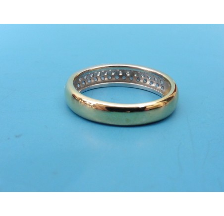 Gouden damesring met briljant