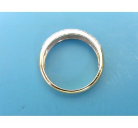 Gouden damesring met briljant