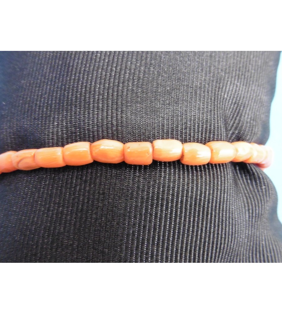 Bloedkoralen armband met gouden slot