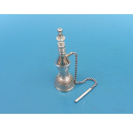 Zilveren miniatuur waterpijp