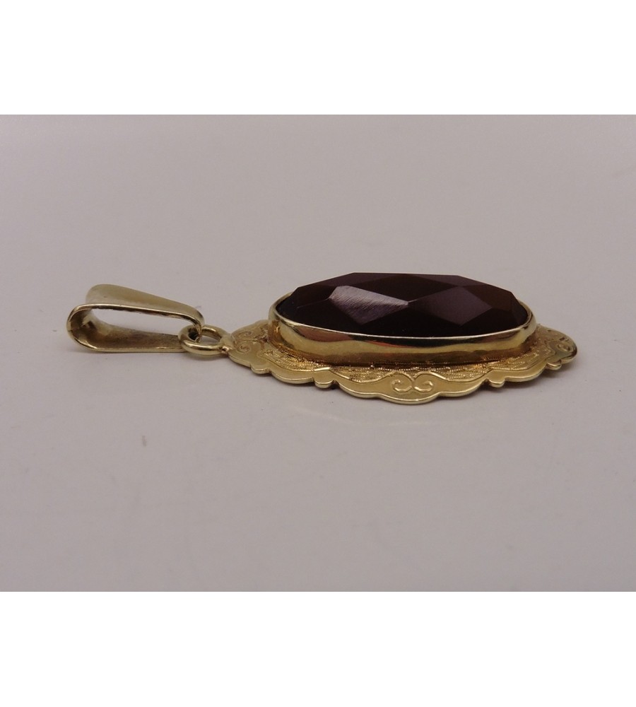 Gouden hanger carneool