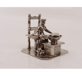 Zilveren miniatuur Wafelmaakster