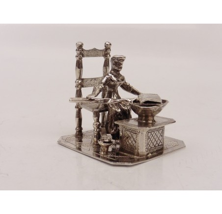 Zilveren miniatuur Wafelmaakster