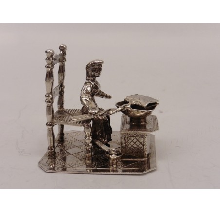 Zilveren miniatuur Wafelmaakster