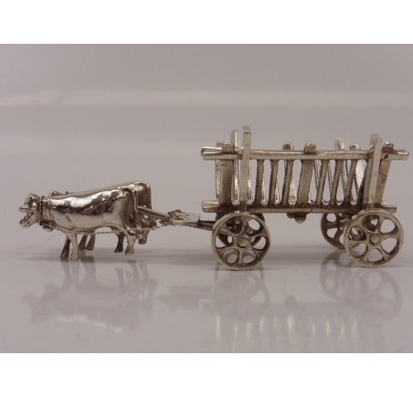 Zilveren miniatuur Hooiwagen met 2 ossen