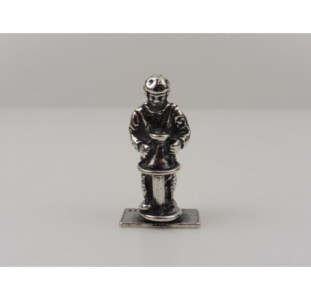 Zilveren miniatuur pottenbakker
