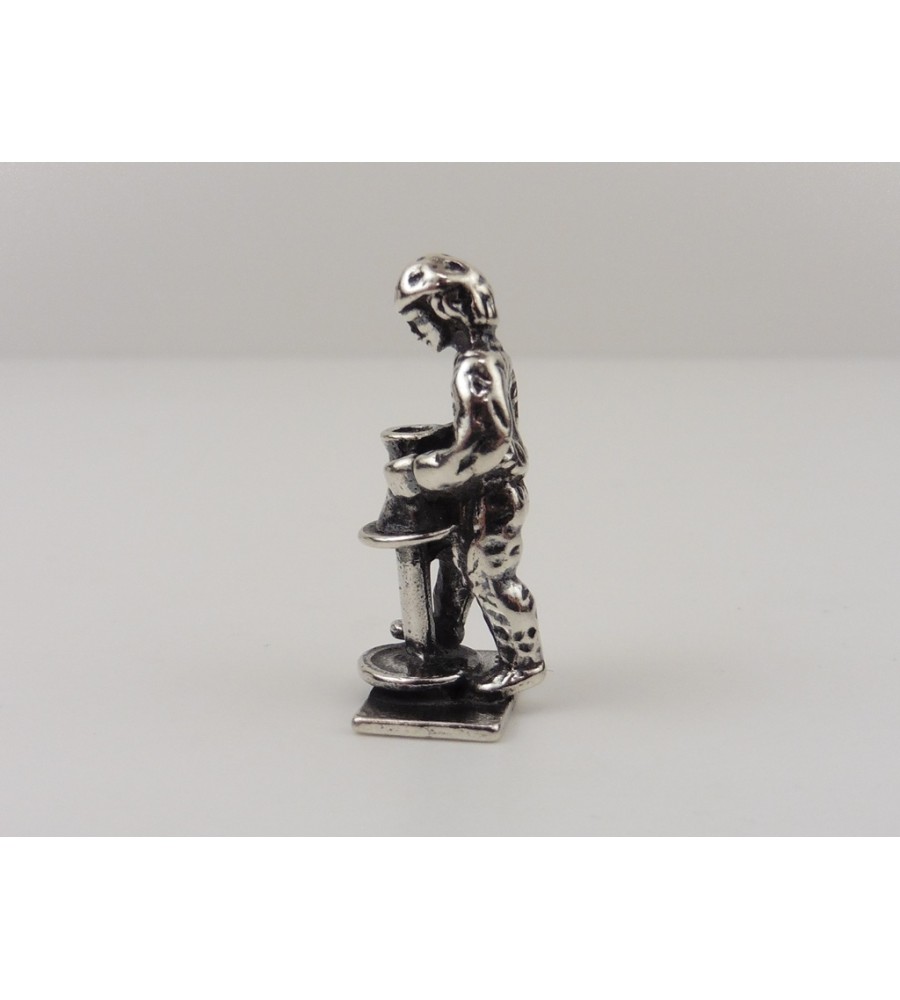 Zilveren miniatuur Pottenbakker