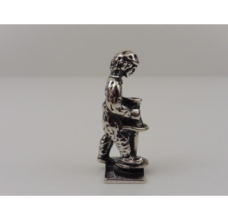Zilveren miniatuur pottenbakker