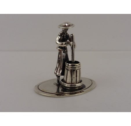 Zilveren miniatuur Karnen