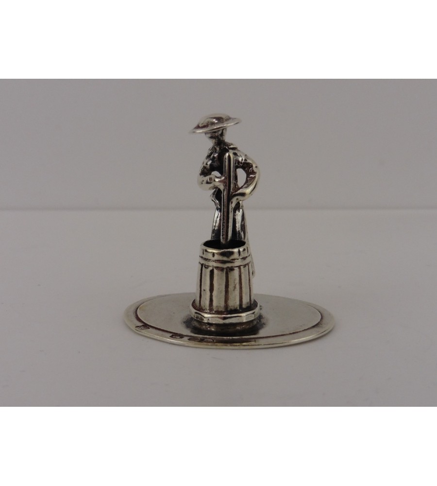 Zilveren miniatuur Karnen