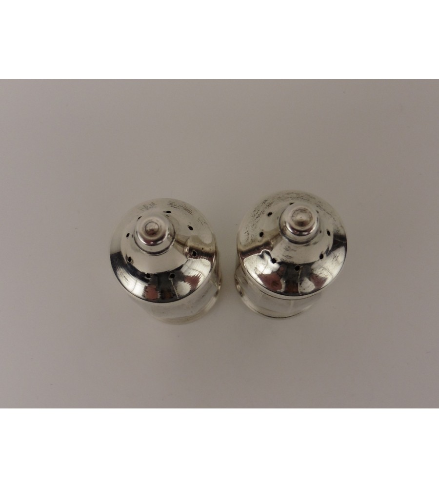 2 zilveren strooiers