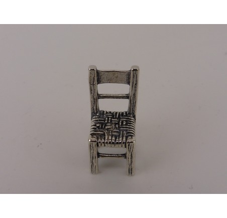 Zilveren miniatuur stoel