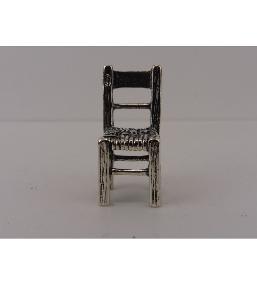 Zilveren miniatuur stoel