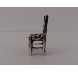 Zilveren miniatuur stoel