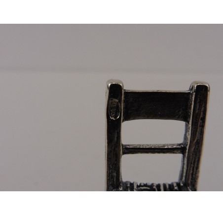 Zilveren miniatuur stoel
