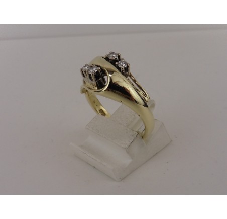 Gouden damesring met briljant