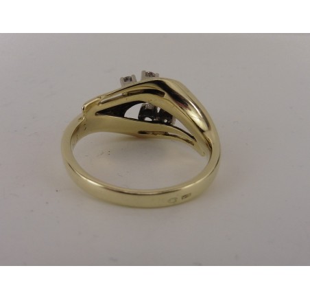Gouden damesring met briljant