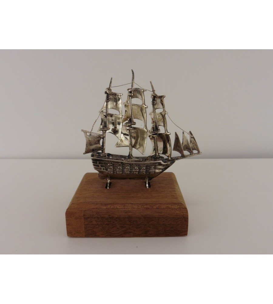 Zilveren miniatuur Zeilschip