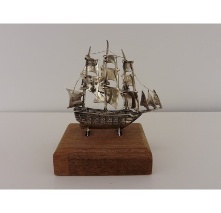 Zilveren miniatuur Zeilschip