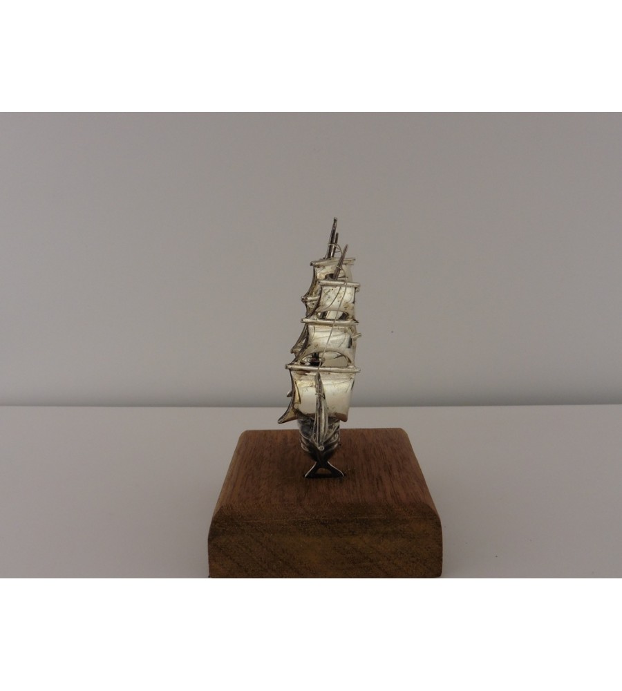 Zilveren miniatuur Zeilschip