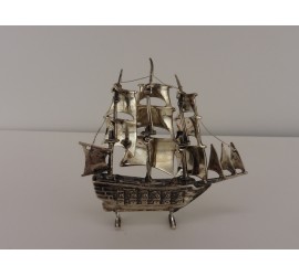 Zilveren miniatuur Zeilschip