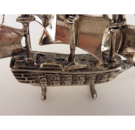 Zilveren miniatuur Zeilschip