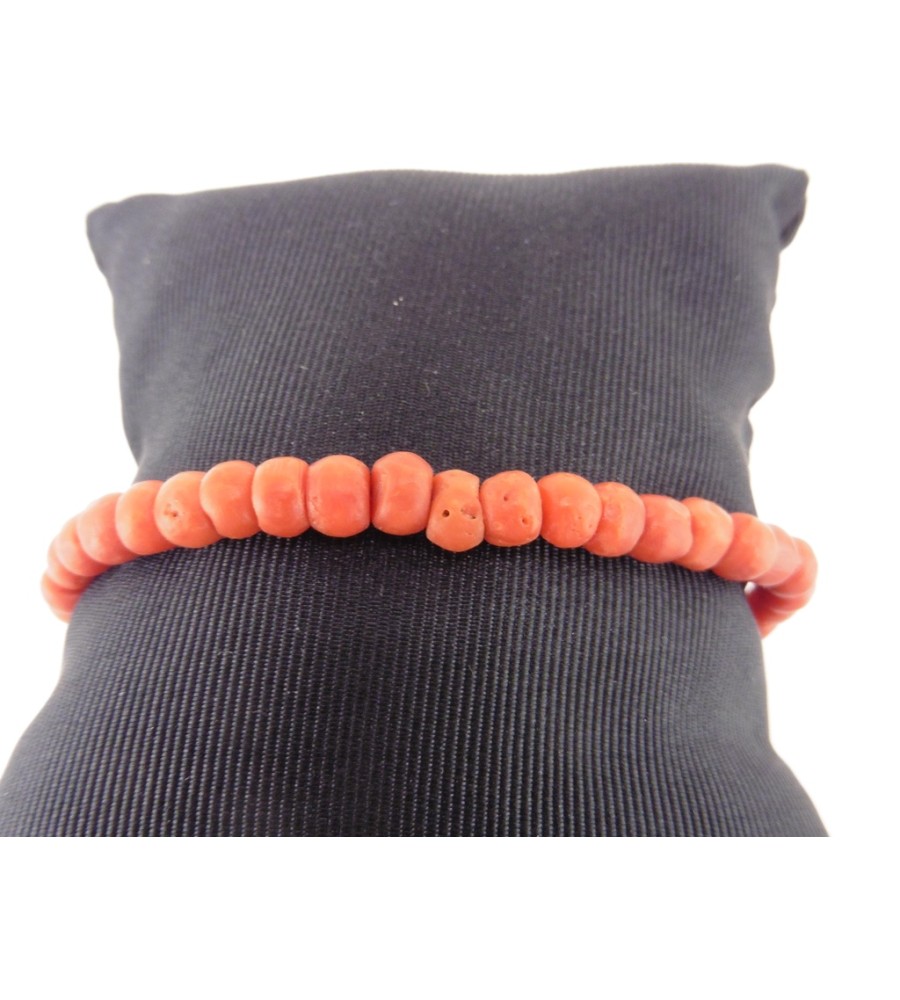 Bloedkoralen armband met gouden slot
