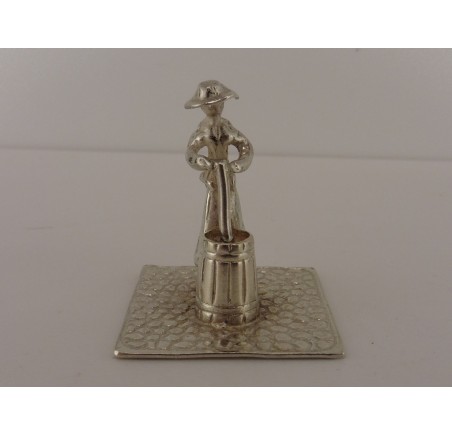Zilveren miniatuur Karnen
