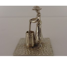 Zilveren miniatuur Karnen