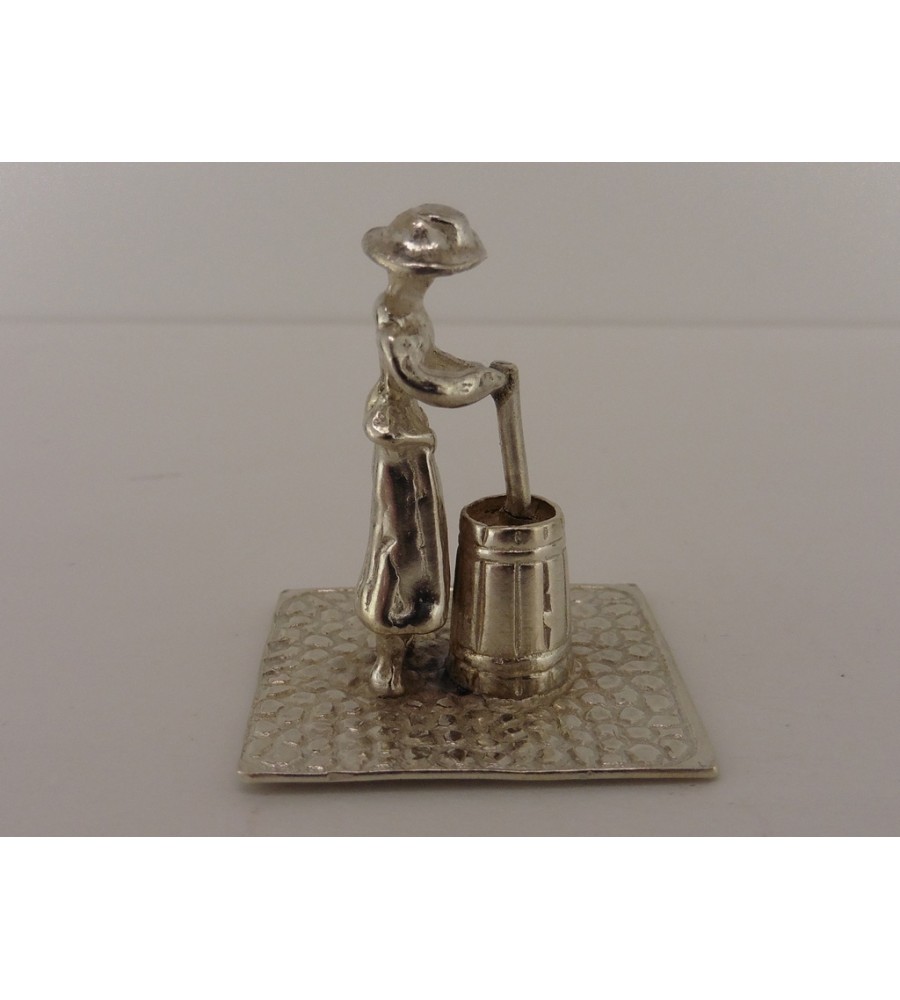 Zilveren miniatuur Karnen