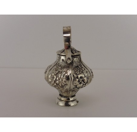 Zilveren miniatuur Theepot