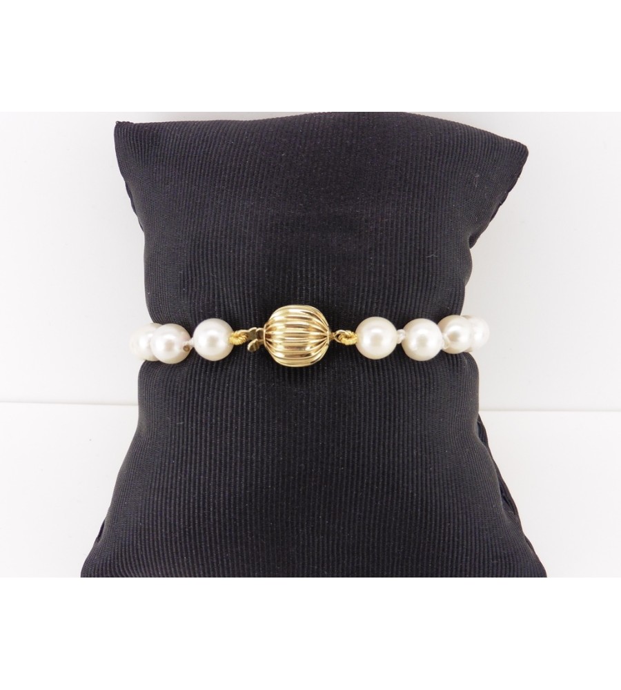 Parel armband met gouden slot