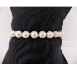 Parelcollier met gouden slot