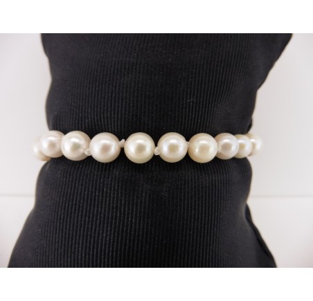 Parelcollier met gouden slot