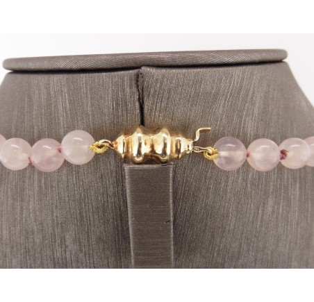 Rozenkwats collier met gouden slot en bolletjes