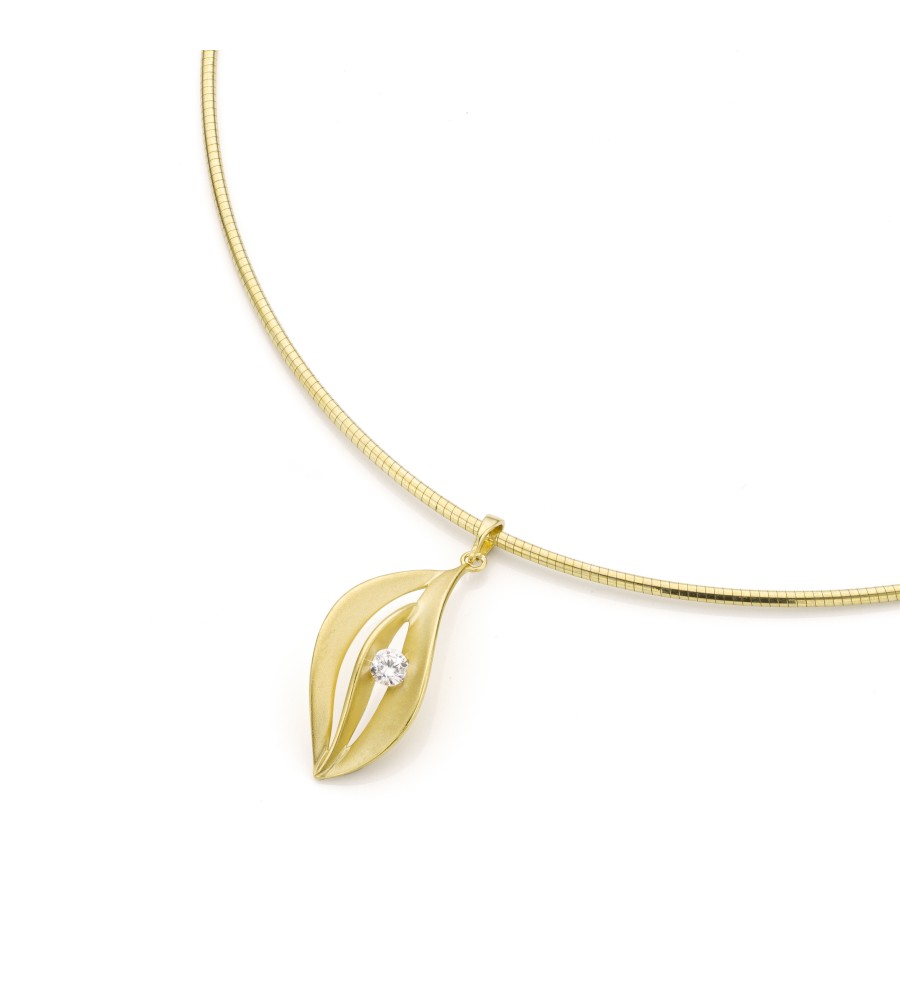 Gouden hanger met zirkonia