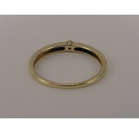 Gouden damesring met zirkonia