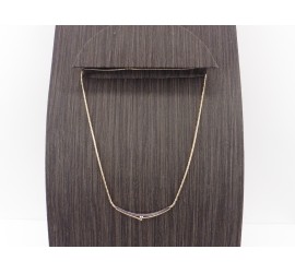Gouden choker met briljant