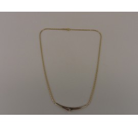 Gouden choker met briljant